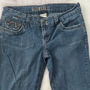Hydraulic Women's Blue Jeans size 10 -Missing Button